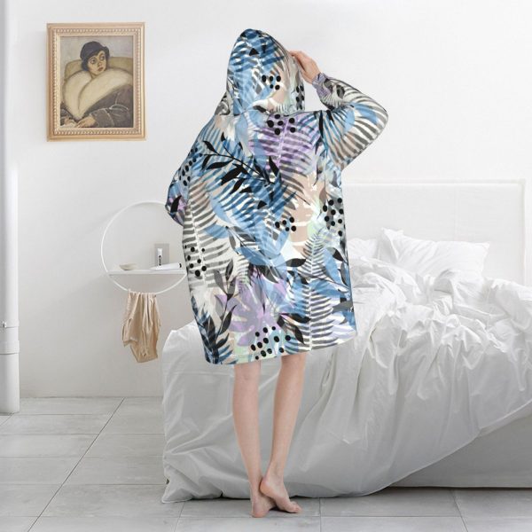 Blanket Hoodie - Image 5